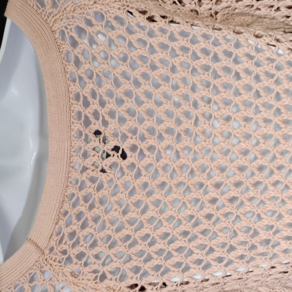 American Eagle crotchet pink top - Picture 9 of 13